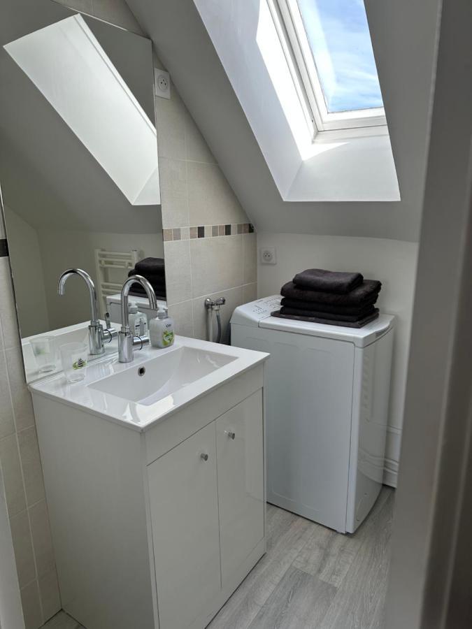 Appartement Au Centre Ville De Sens Zewnętrze zdjęcie