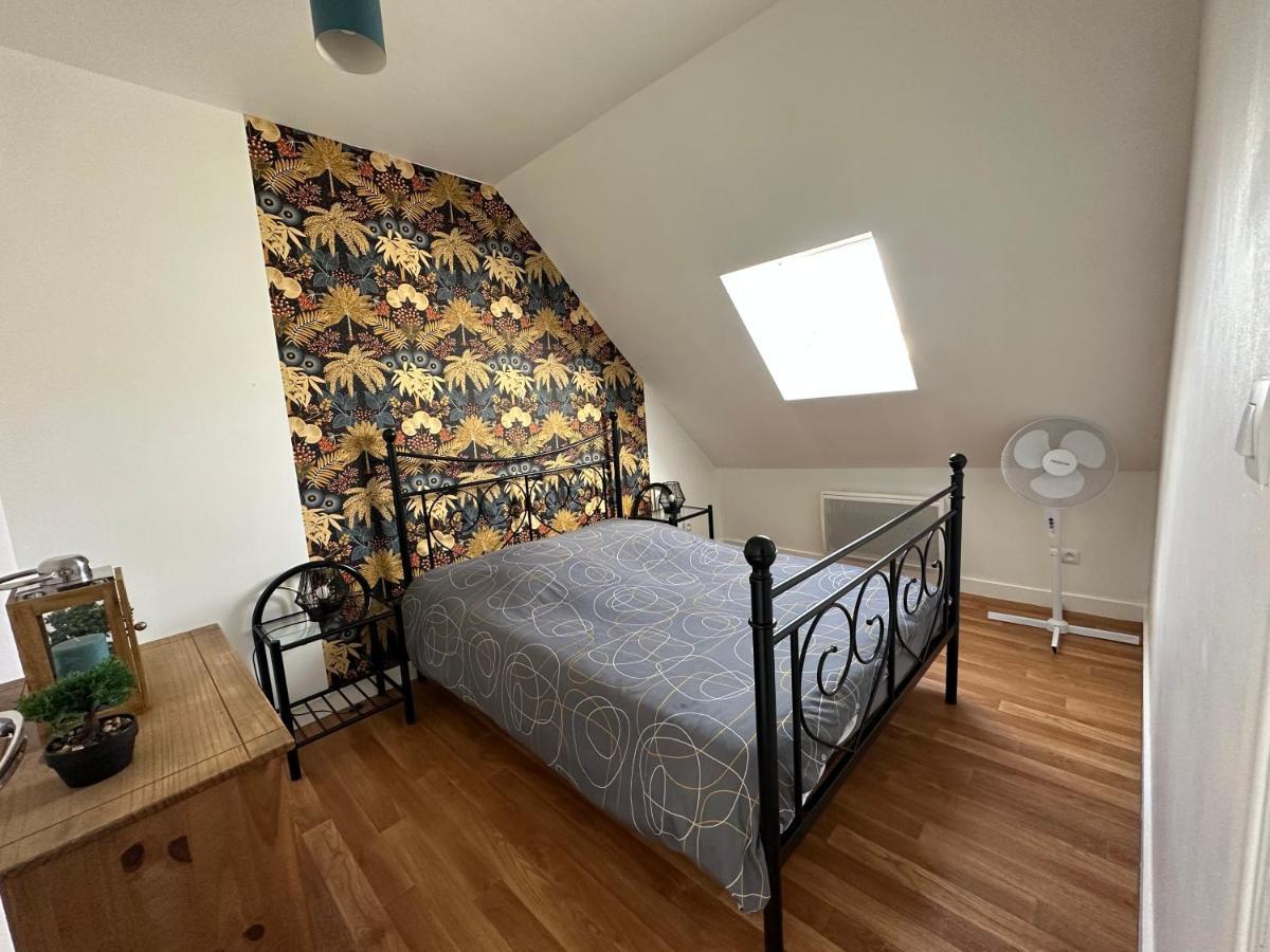 Appartement Au Centre Ville De Sens Zewnętrze zdjęcie
