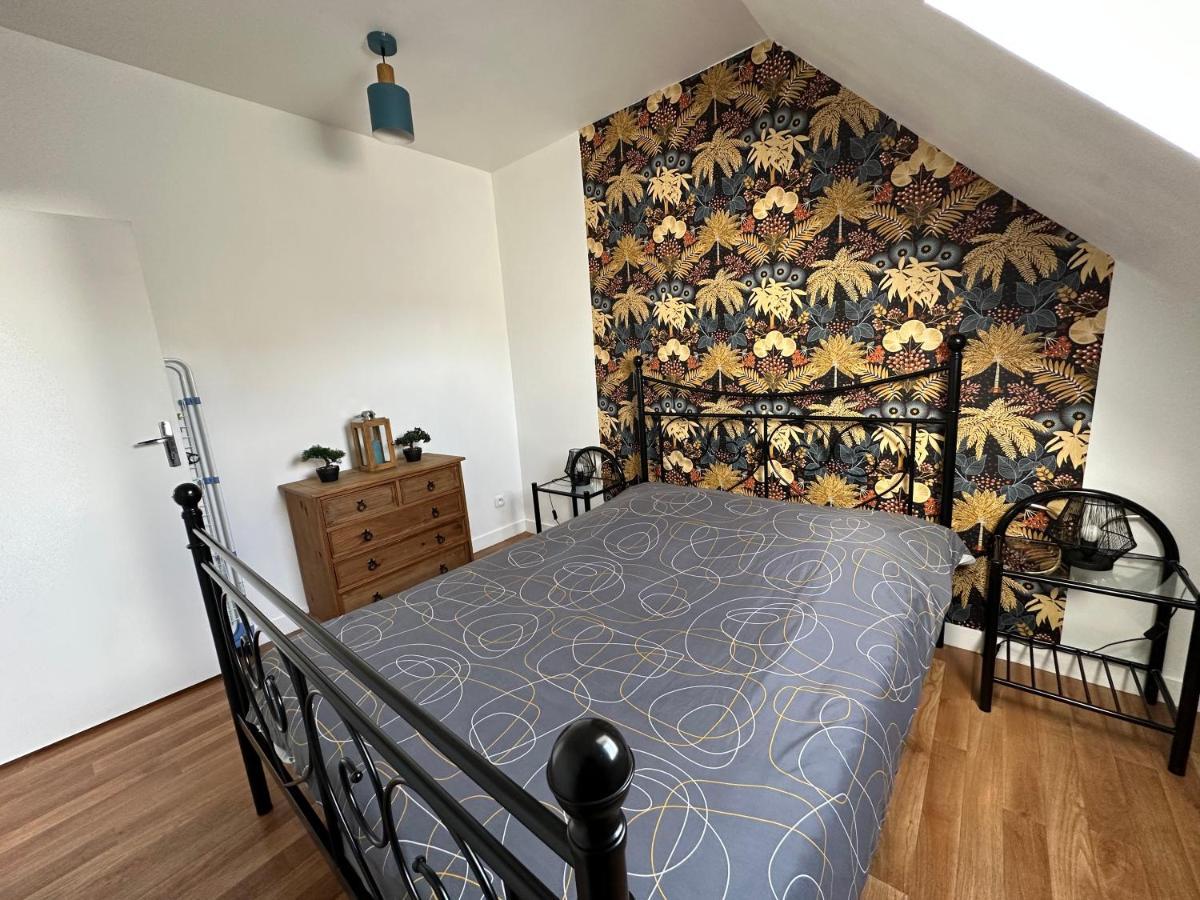 Appartement Au Centre Ville De Sens Zewnętrze zdjęcie